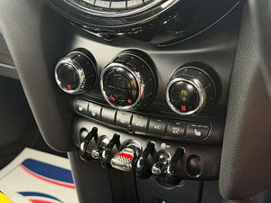 MINI Hatch thumbnail