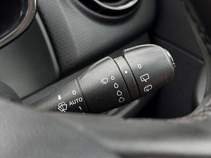 Renault Clio thumbnail