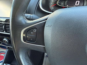 Renault Clio thumbnail