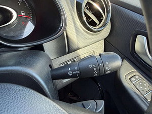Renault Clio thumbnail