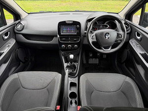 Renault Clio thumbnail