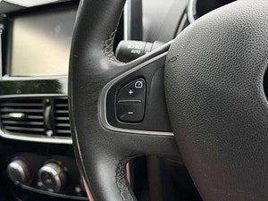 Renault Clio thumbnail