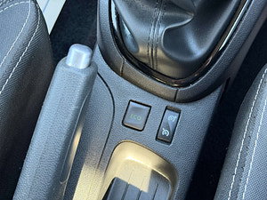 Renault Clio thumbnail