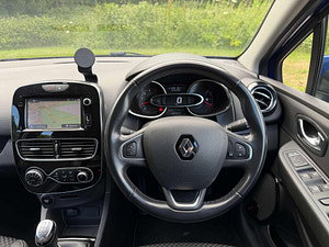 Renault Clio thumbnail