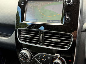 Renault Clio thumbnail