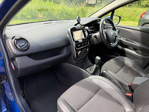 Renault Clio thumbnail