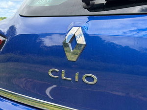 Renault Clio thumbnail