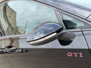 Volkswagen Golf thumbnail