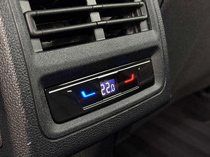 Volkswagen Golf thumbnail