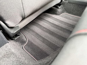 Volkswagen Golf thumbnail