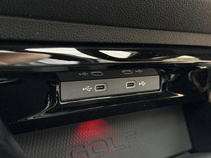 Volkswagen Golf thumbnail