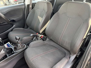 Vauxhall Corsa thumbnail