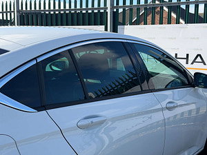 Vauxhall Insignia thumbnail