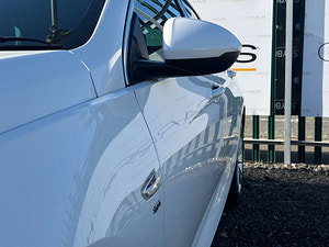 Vauxhall Insignia thumbnail