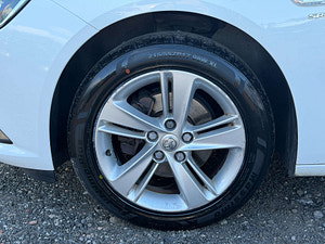 Vauxhall Insignia thumbnail