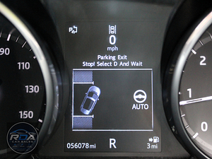 Land Rover Discovery Sport thumbnail