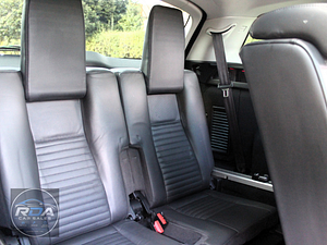 Land Rover Discovery Sport thumbnail
