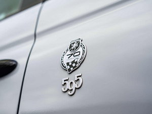 Abarth 595 thumbnail