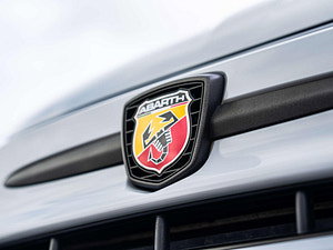 Abarth 595 thumbnail