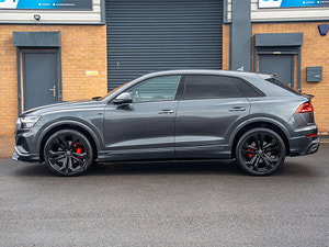 Audi Q8 thumbnail