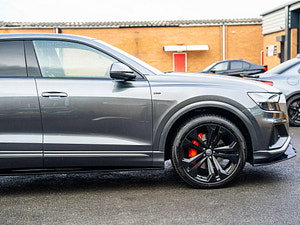 Audi Q8 thumbnail