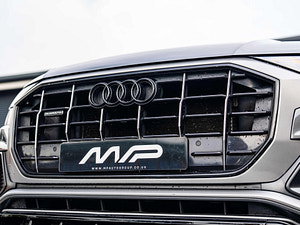 Audi Q8 thumbnail