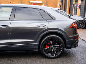 Audi Q8 thumbnail