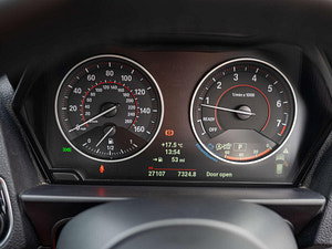 BMW 1 Series thumbnail