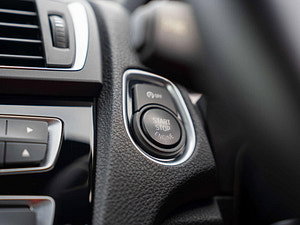 BMW 1 Series thumbnail