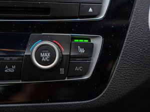 BMW 2 Series thumbnail