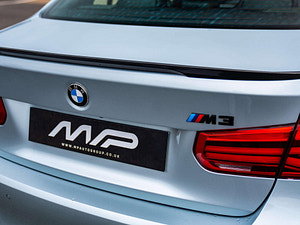BMW 3 Series thumbnail