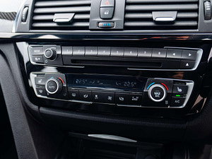 BMW 3 Series thumbnail