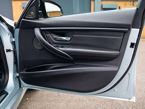 BMW 3 Series thumbnail