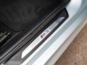 BMW 3 Series thumbnail