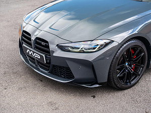 BMW M4 thumbnail