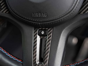 BMW M4 thumbnail