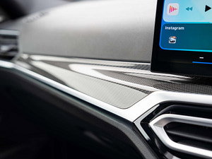 BMW M4 thumbnail