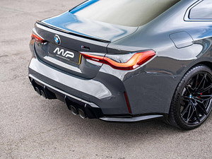 BMW M4 thumbnail