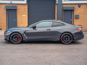 BMW M4 thumbnail