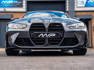 BMW M4 thumbnail