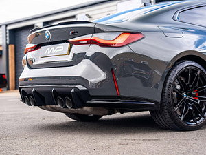 BMW M4 thumbnail