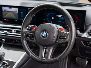BMW M4 thumbnail