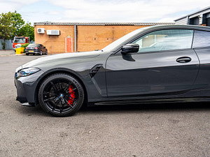 BMW M4 thumbnail