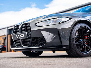 BMW M4 thumbnail