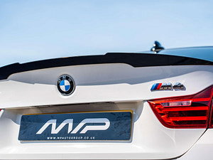 BMW M4 thumbnail