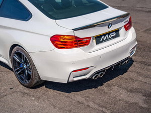 BMW M4 thumbnail