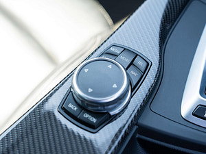 BMW M4 thumbnail