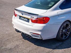 BMW M4 thumbnail