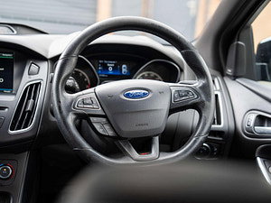 Ford Focus thumbnail