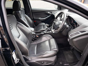Ford Focus thumbnail